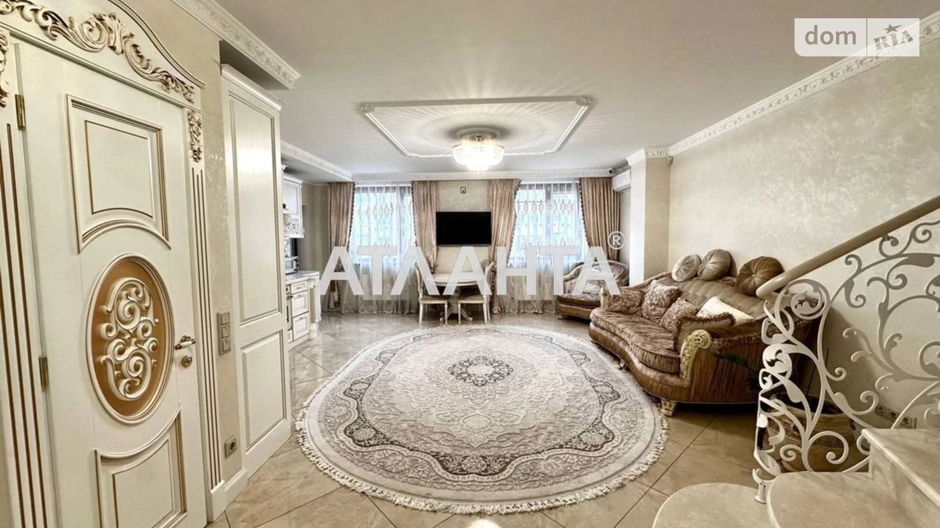 Продается 3-комнатная квартира 159 кв. м в Одессе, ул. Маршала Говорова, 10Г