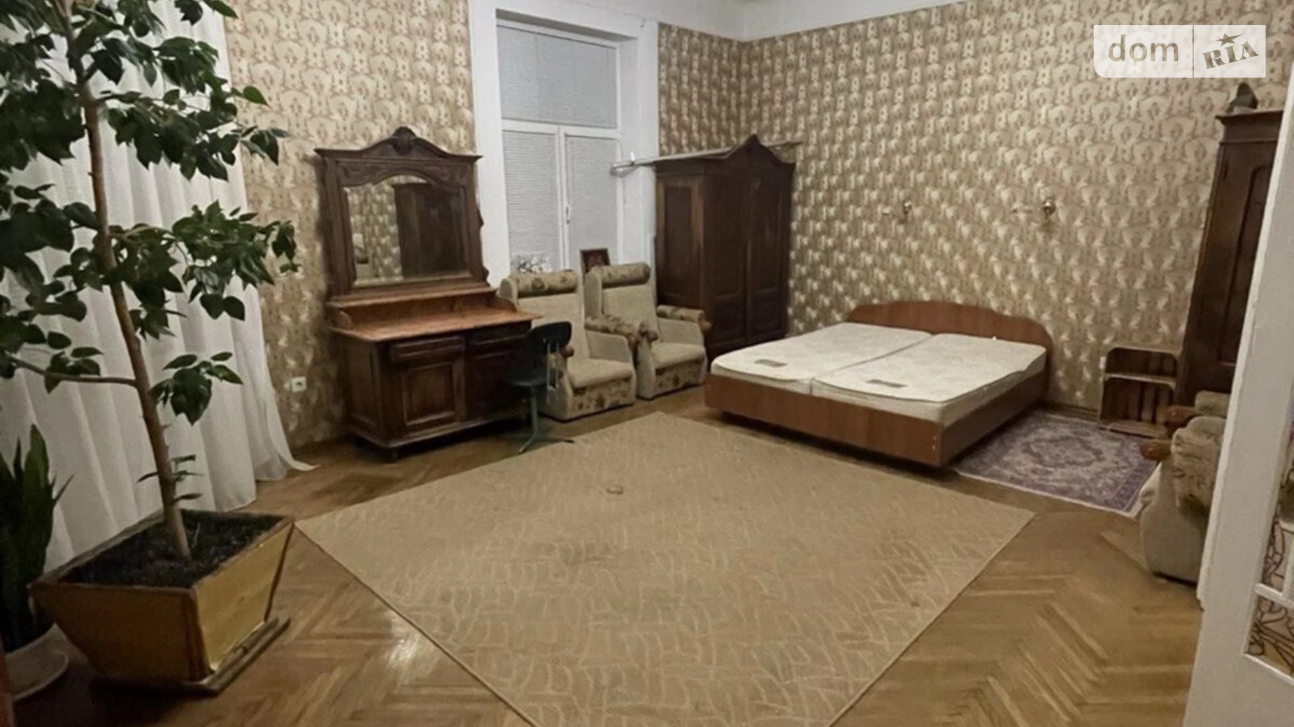 Продається 3-кімнатна квартира 93 кв. м у Ужгороді, вул. Корзо - фото 3