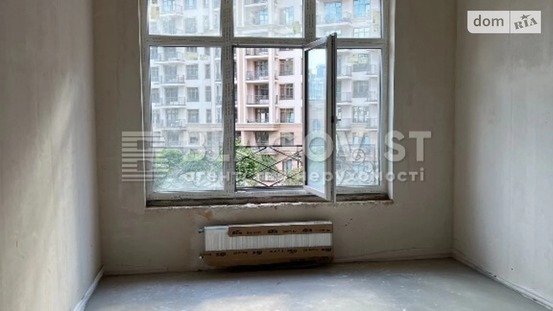 Продается 1-комнатная квартира 60 кв. м в Киеве, ул. Михаила Бойчука, 19А
