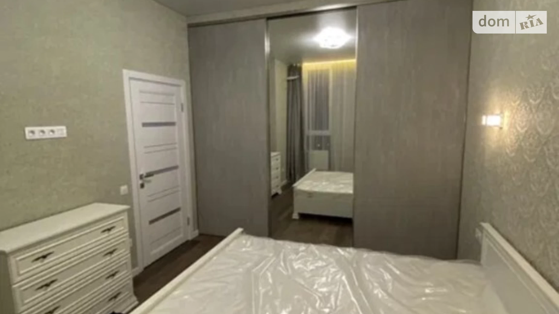 Продается 2-комнатная квартира 55 кв. м в Киеве, ул. Олимпия Галика, 75 - фото 3