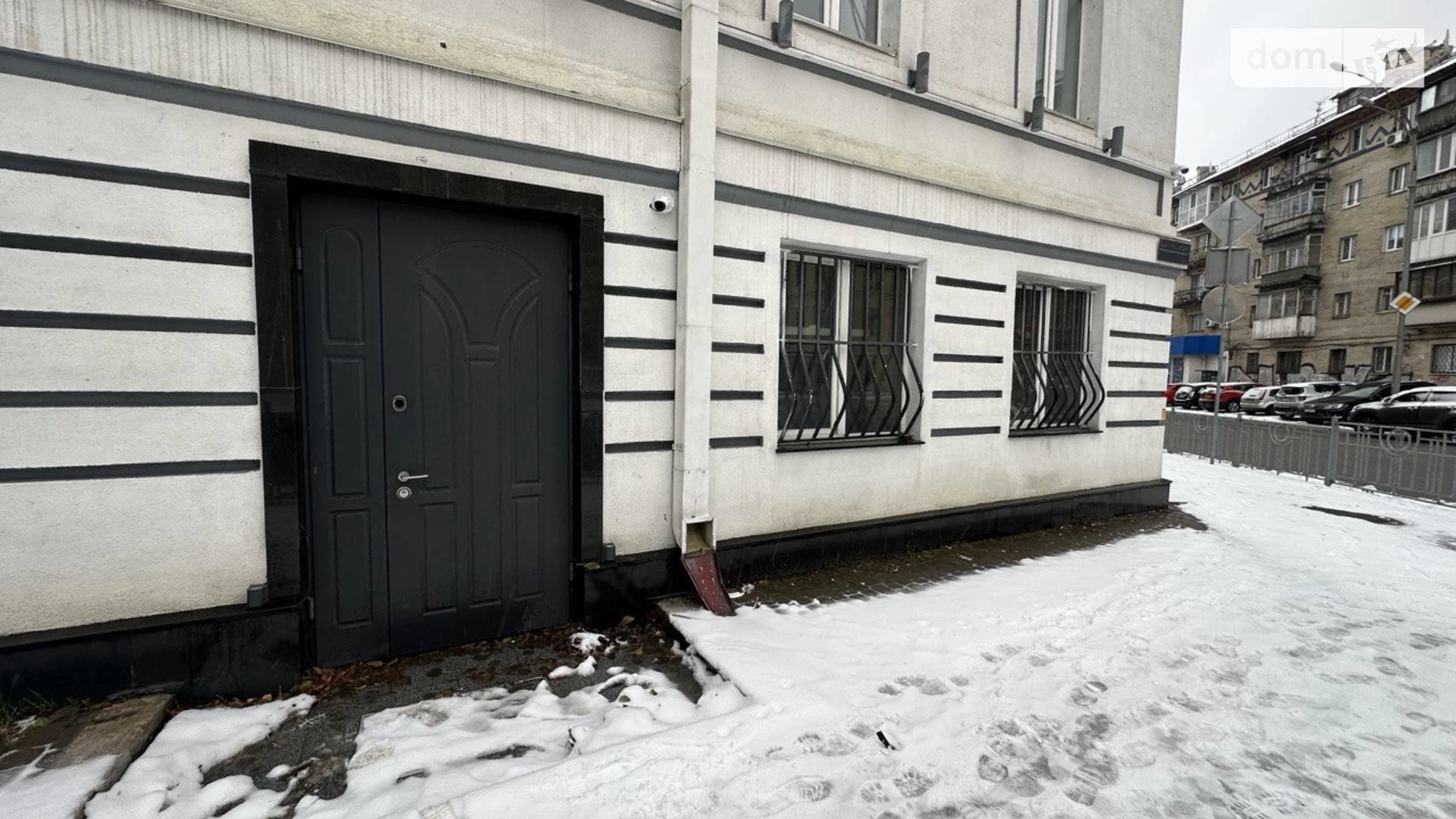 Сдается в аренду объект сферы услуг 274 кв. м в 3-этажном здании, цена: 4550 $ - фото 4