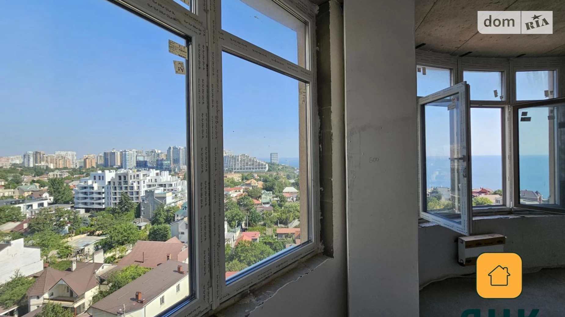 Продается 2-комнатная квартира 71 кв. м в Одессе, ул. Валерия Самофалова, 16А/5 - фото 3