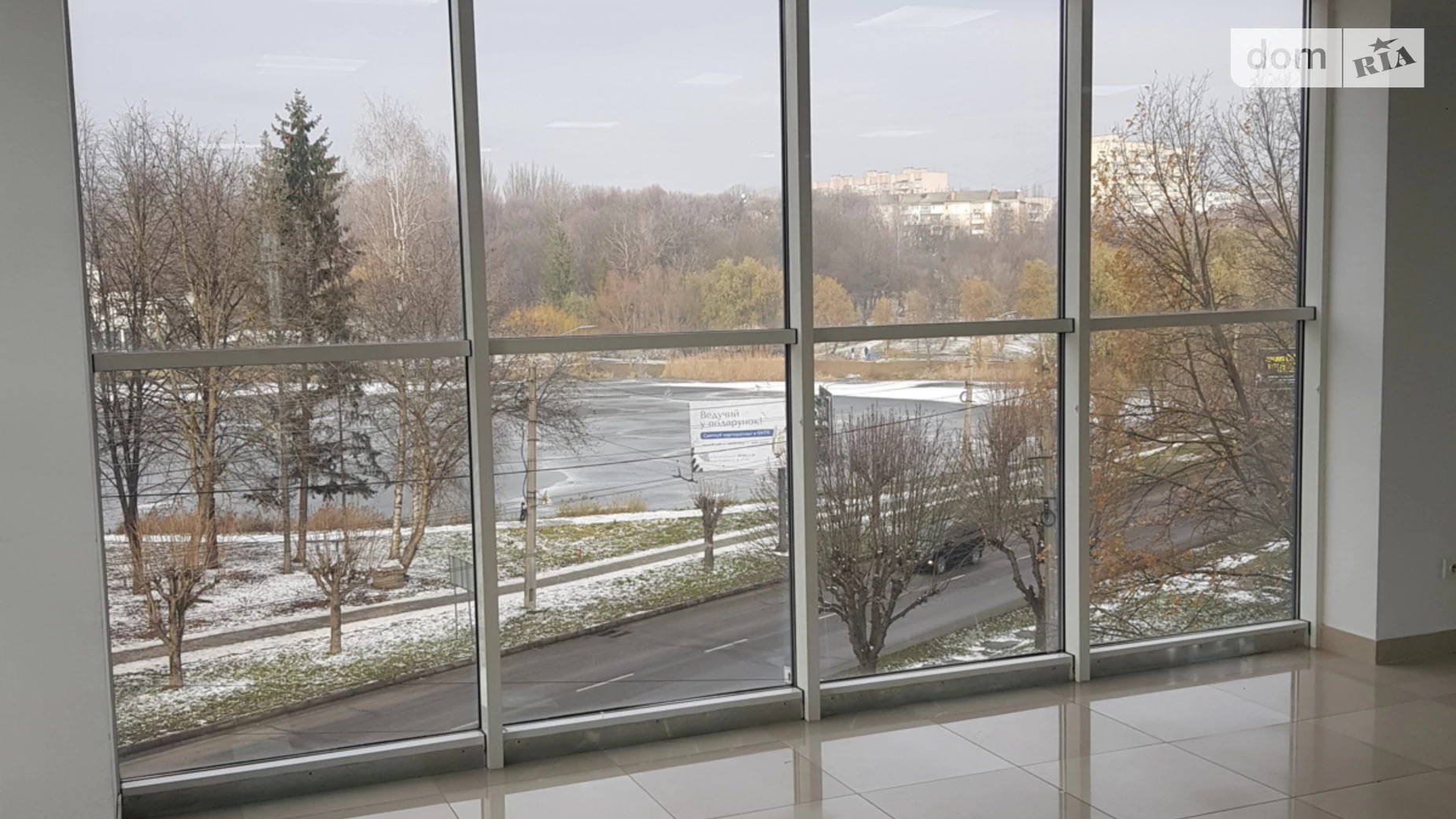 Здається в оренду офіс 320 кв. м в бізнес-центрі, цена: 3200 $ - фото 2