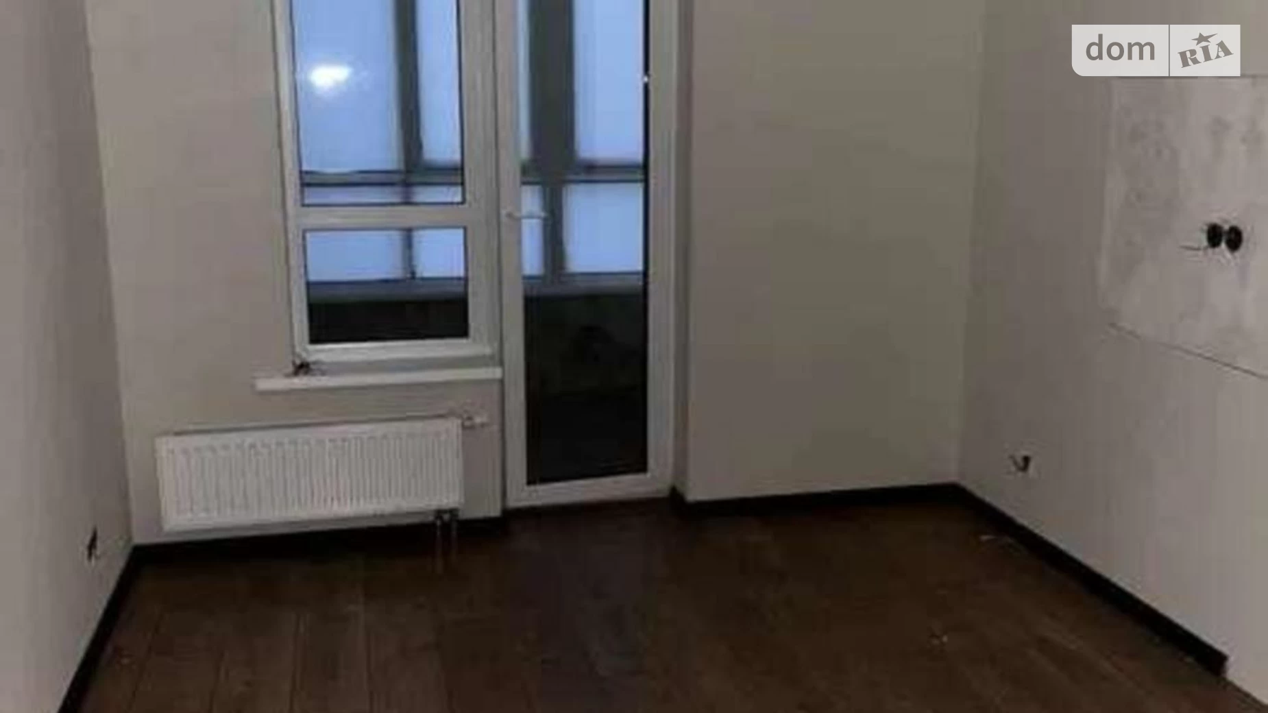 Продается 1-комнатная квартира 40 кв. м в Киеве, ул. Каховская, 56