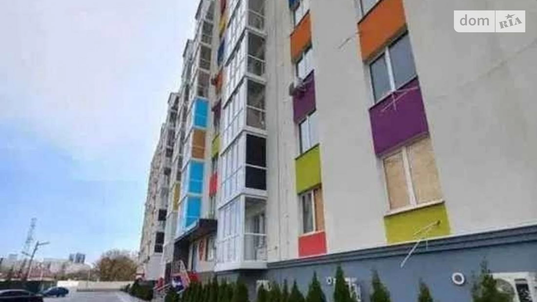 Продается 1-комнатная квартира 42 кв. м в Харькове, ул. Авиахимическая, 7