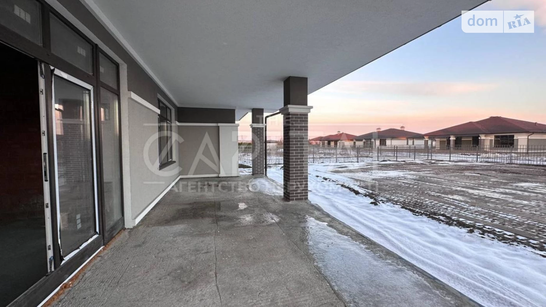 Продается одноэтажный дом 162 кв. м с балконом, цена: 300000 $ - фото 2