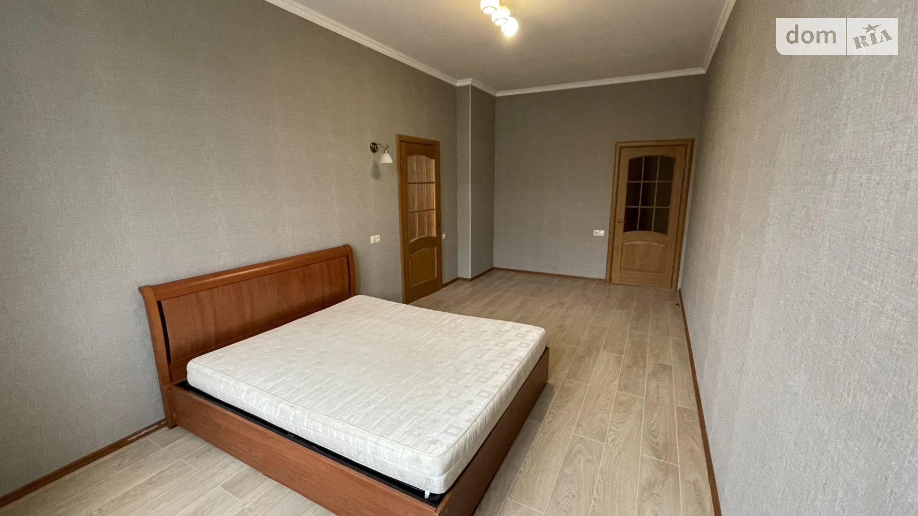 Продается 3-комнатная квартира 128 кв. м в Черноморске, ул. Радостная - фото 4