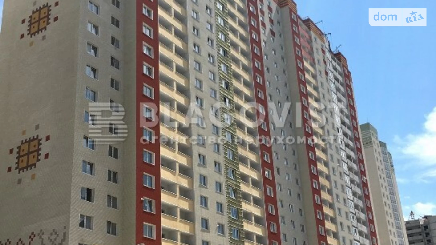 Продается 2-комнатная квартира 72 кв. м в Киеве, ул. Бориса Гмыри, 14Б