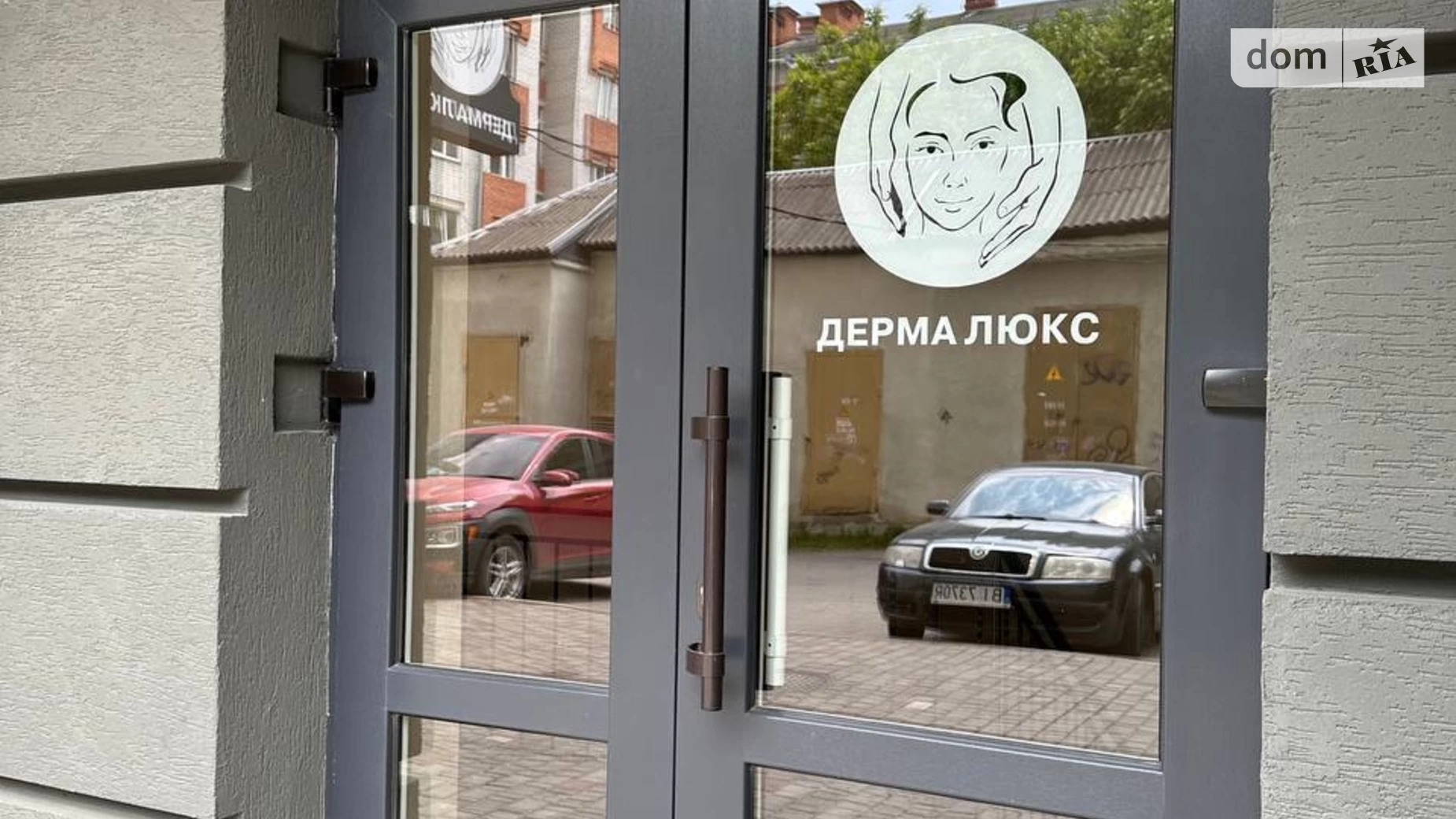 Сдается в аренду офис 98 кв. м в бизнес-центре, цена: 30000 грн - фото 2