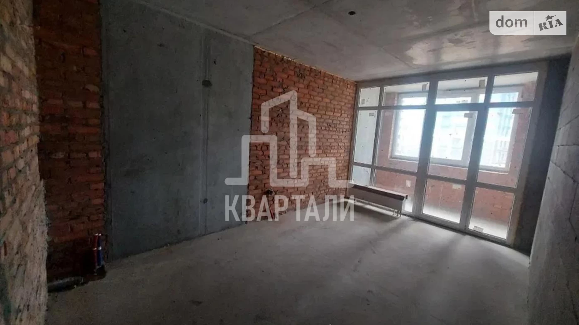Продается 2-комнатная квартира 72 кв. м в Киеве, ул. Евгения Сверстюка, 6Д