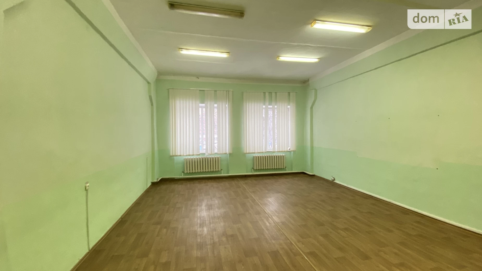 Сдается в аренду офис 53 кв. м в бизнес-центре, цена: 8500 грн - фото 2