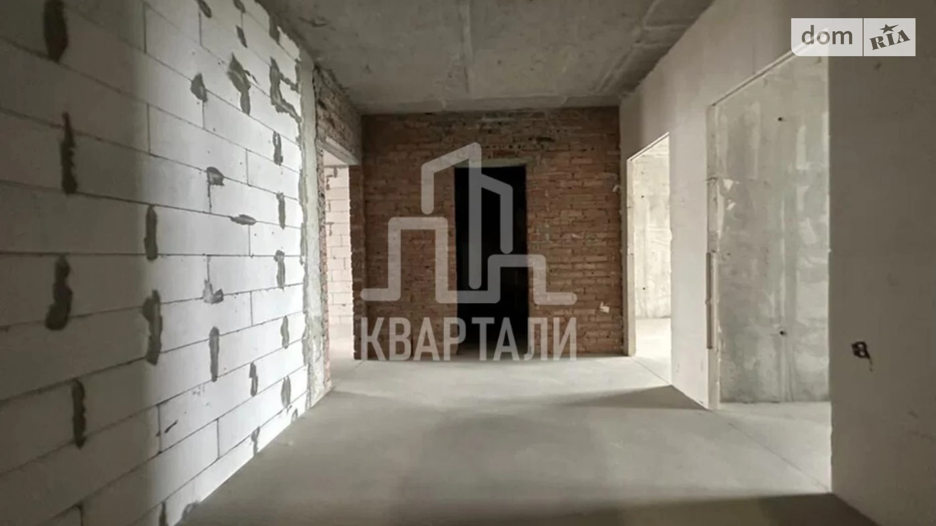 Продается 2-комнатная квартира 75 кв. м в Киеве, ул. Ревуцкого, 40В