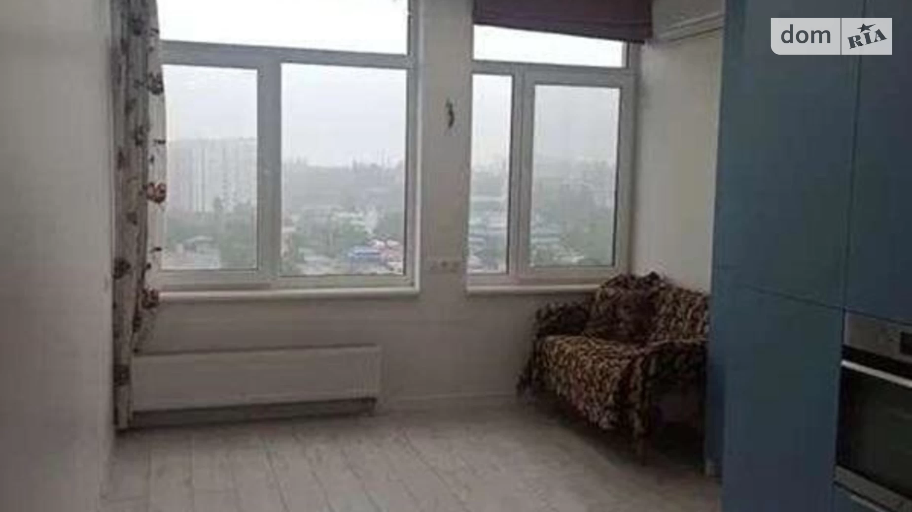 Продается 1-комнатная квартира 50 кв. м в Киеве, ул. Юношеская, 1 - фото 3