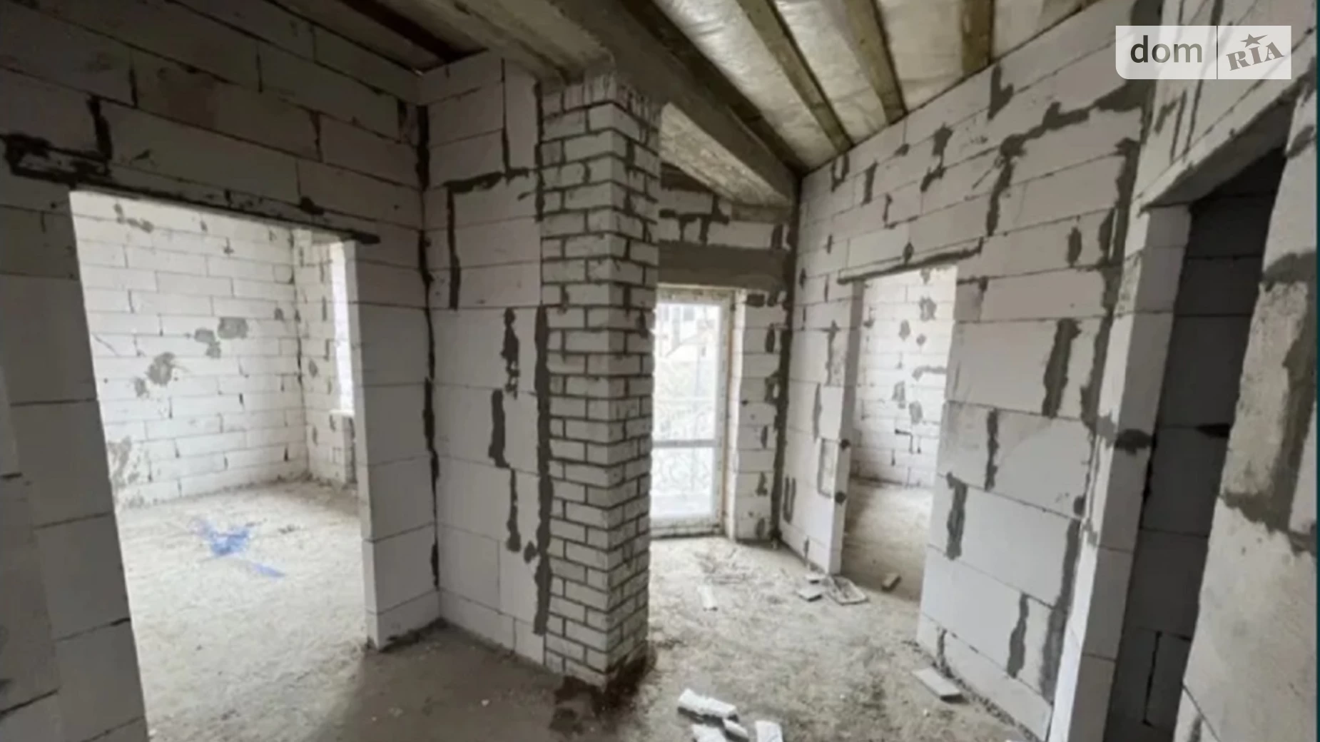 Продается дом на 2 этажа 120 кв. м с балконом, цена: 95000 $ - фото 2