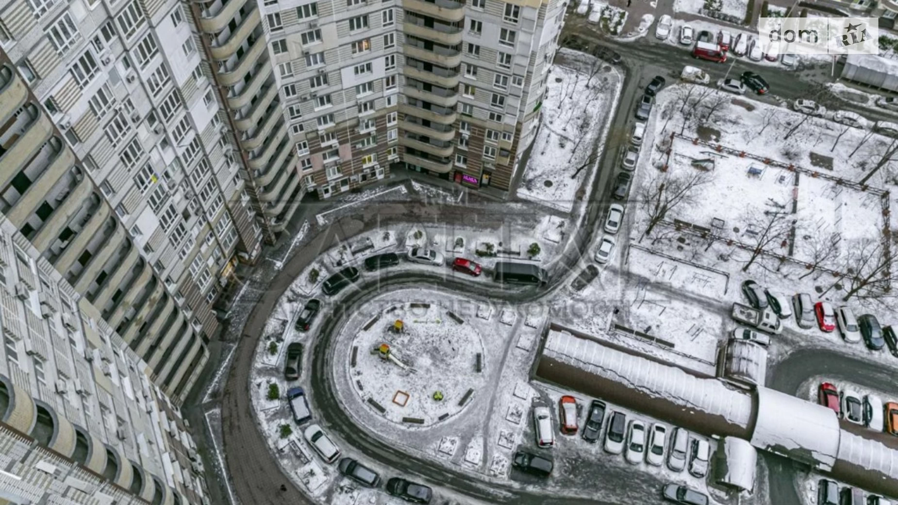 Продається 2-кімнатна квартира 90 кв. м у Києві, просп. Петра Григоренка, 22/20