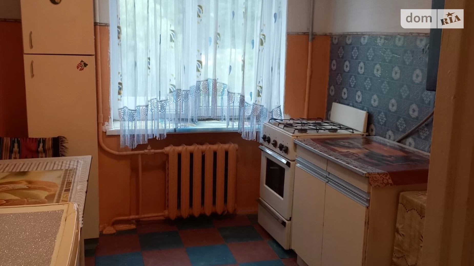 Продается 2-комнатная квартира 58 кв. м в Черновцах, ул. Героев Майдана - фото 4