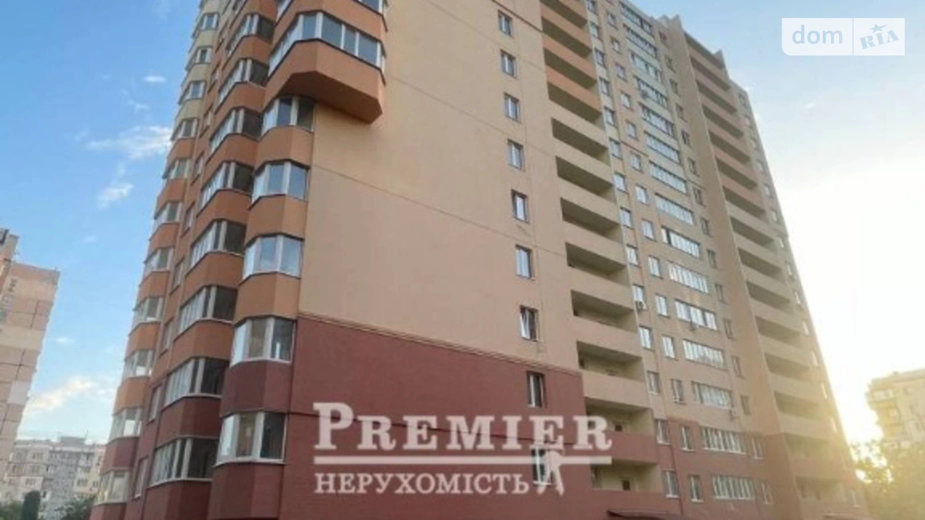 Продается 1-комнатная квартира 52.5 кв. м в Одессе, ул. Академика Вильямса - фото 2