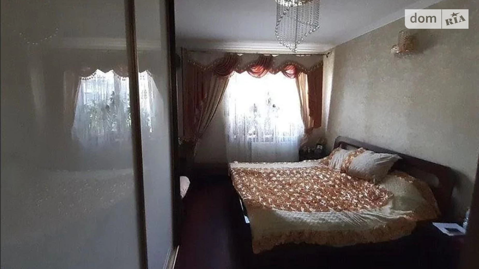 Продается 3-комнатная квартира 73 кв. м в Харькове, ул. Веснина, 2А