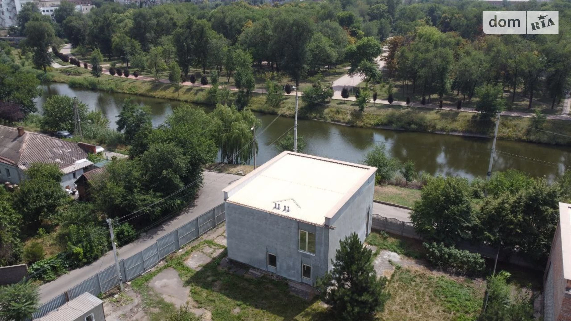 Продається будинок 2 поверховий 240 кв. м з балконом, цена: 290000 $ - фото 2