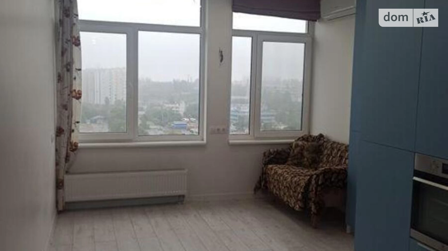 Продается 1-комнатная квартира 50 кв. м в Киеве, ул. Практичная