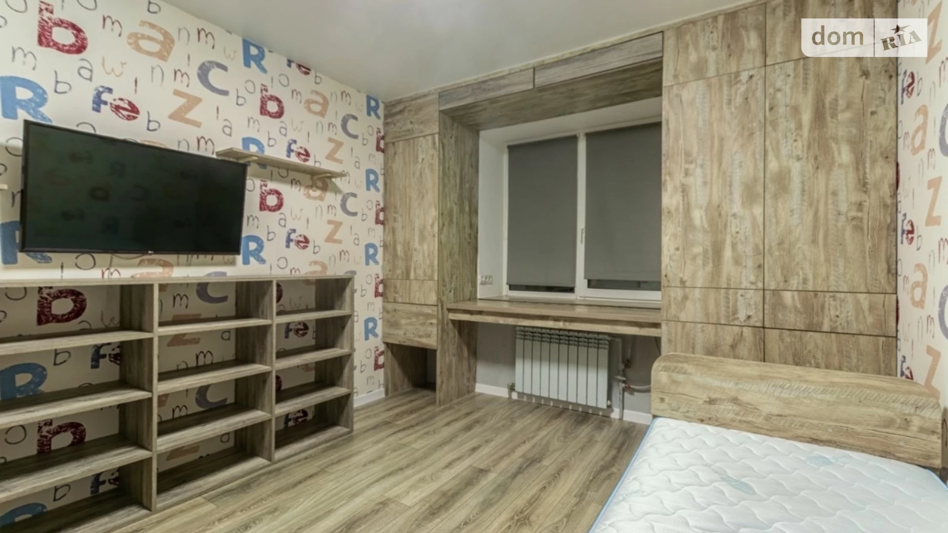 Продается 2-комнатная квартира 57 кв. м в Ирпене, ул. Григория Сковороды