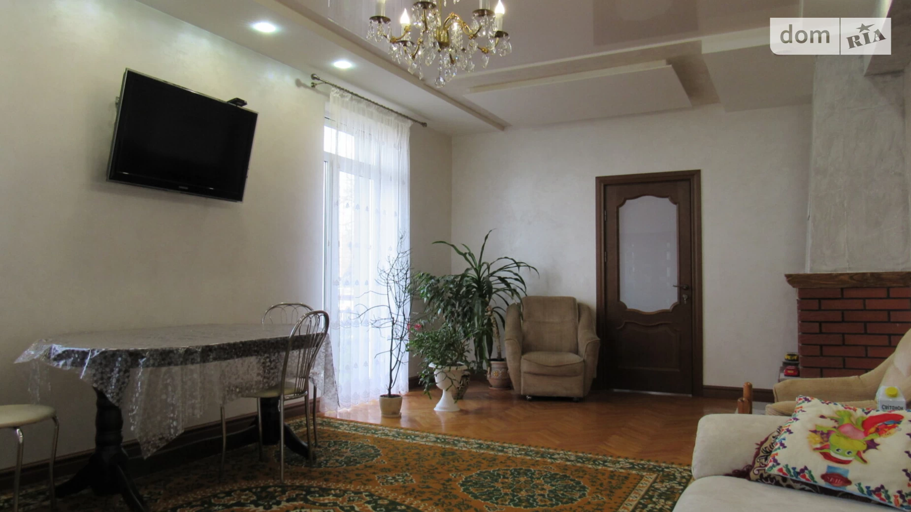 Продается дом на 2 этажа 190 кв. м с камином, цена: 120000 $ - фото 2