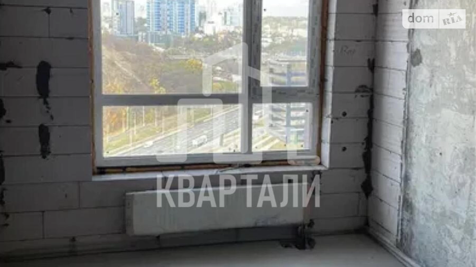 Продается 3-комнатная квартира 80 кв. м в Киеве, Надднепрянское шоссе, 1А - фото 2