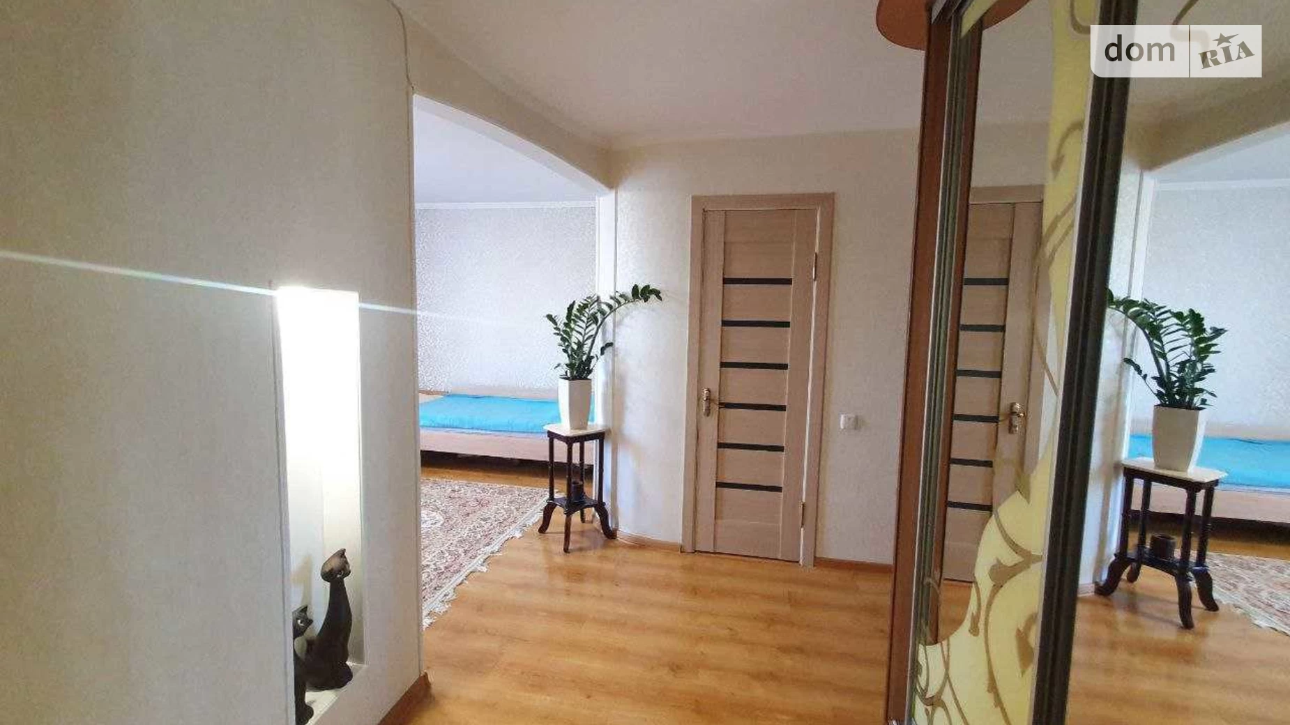 Продается 2-комнатная квартира 56 кв. м в Хмельницком, ул. Свободы