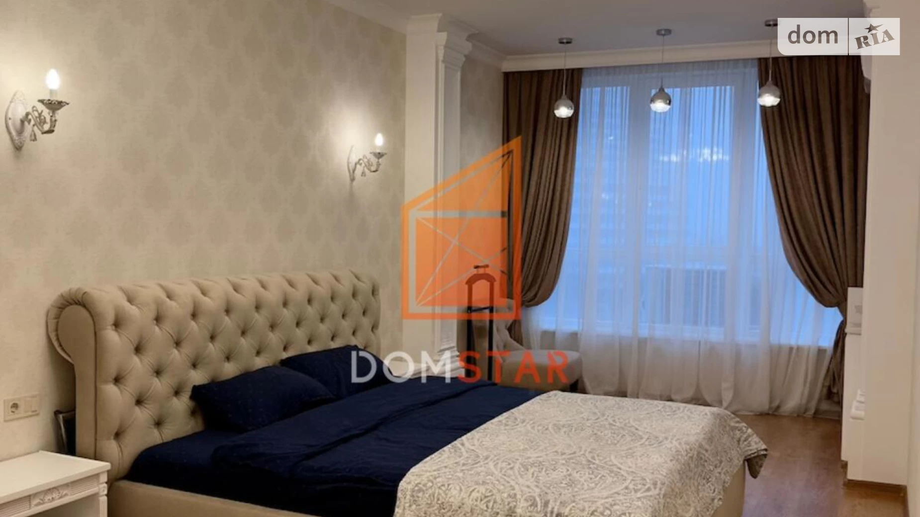 Продается 1-комнатная квартира 81 кв. м в Одессе, ул. Новобереговая, 12А