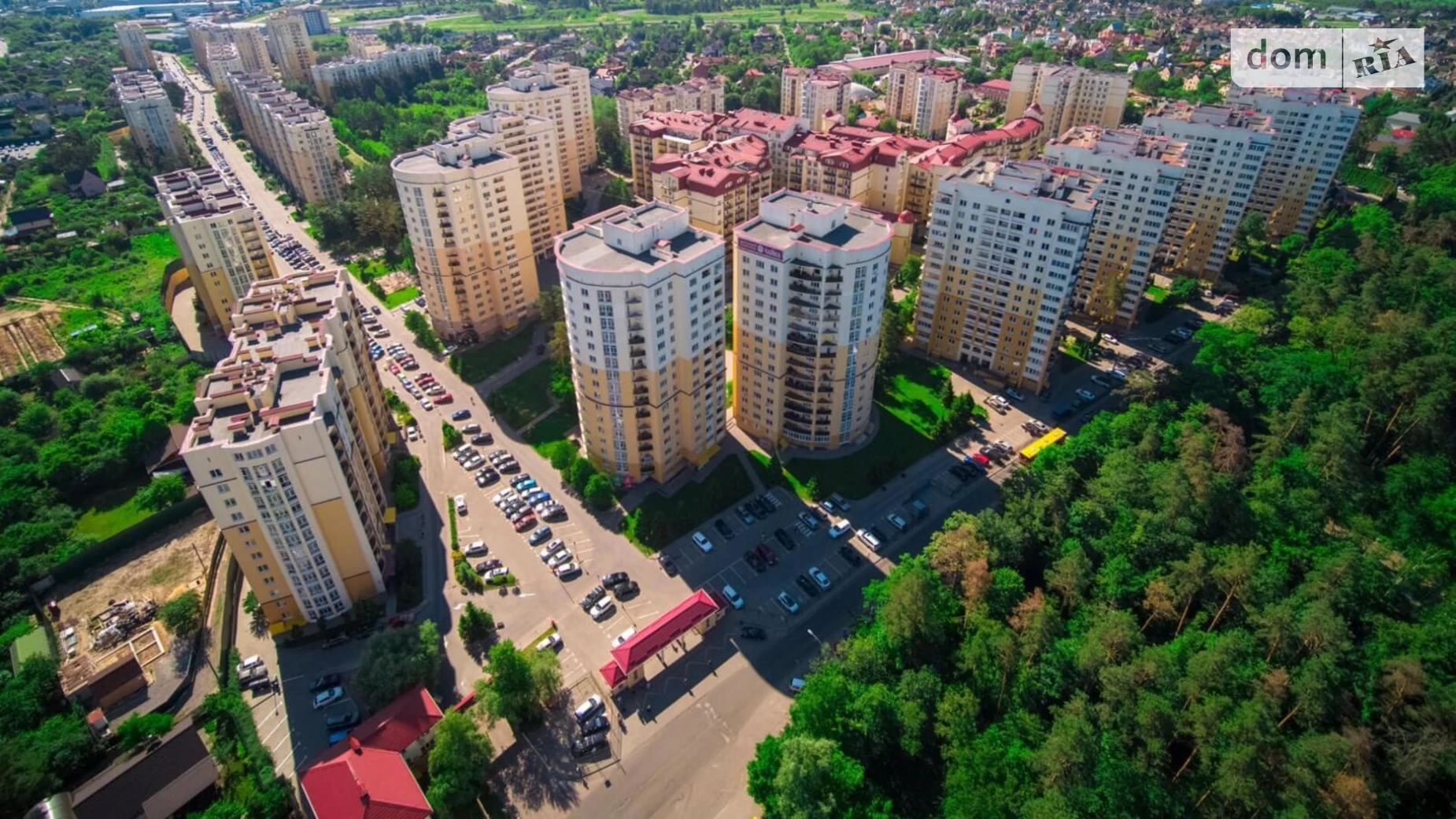 Продается 3-комнатная квартира 97 кв. м в Чайках, ул. Валерия Лобановского, 30В