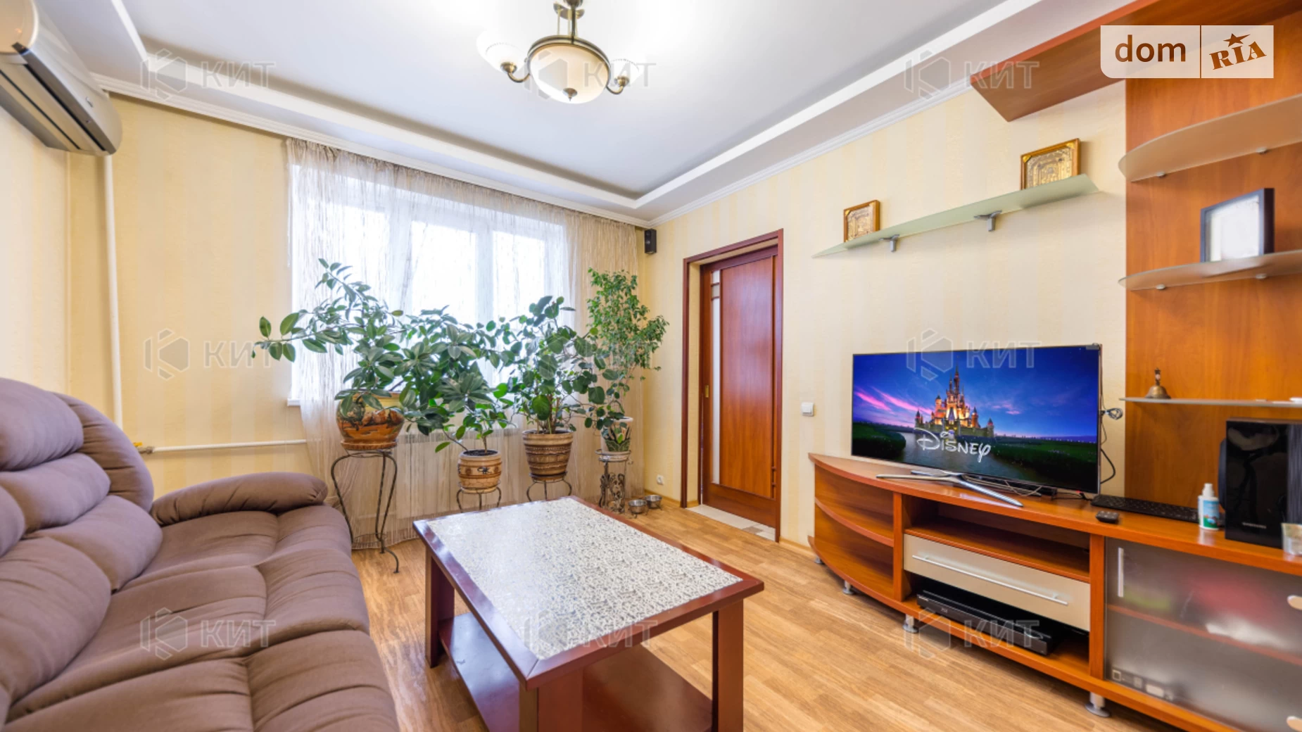Продается 4-комнатная квартира 77.9 кв. м в Харькове, ул. Академика Павлова, 315