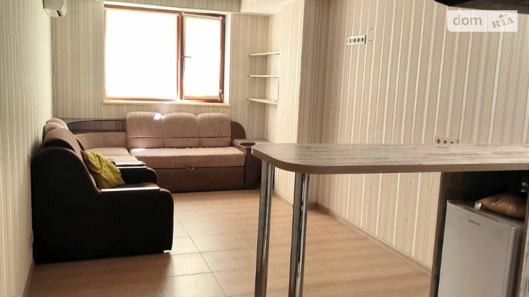 Продается 1-комнатная квартира 28.2 кв. м в Одессе, ул. Маршала Говорова