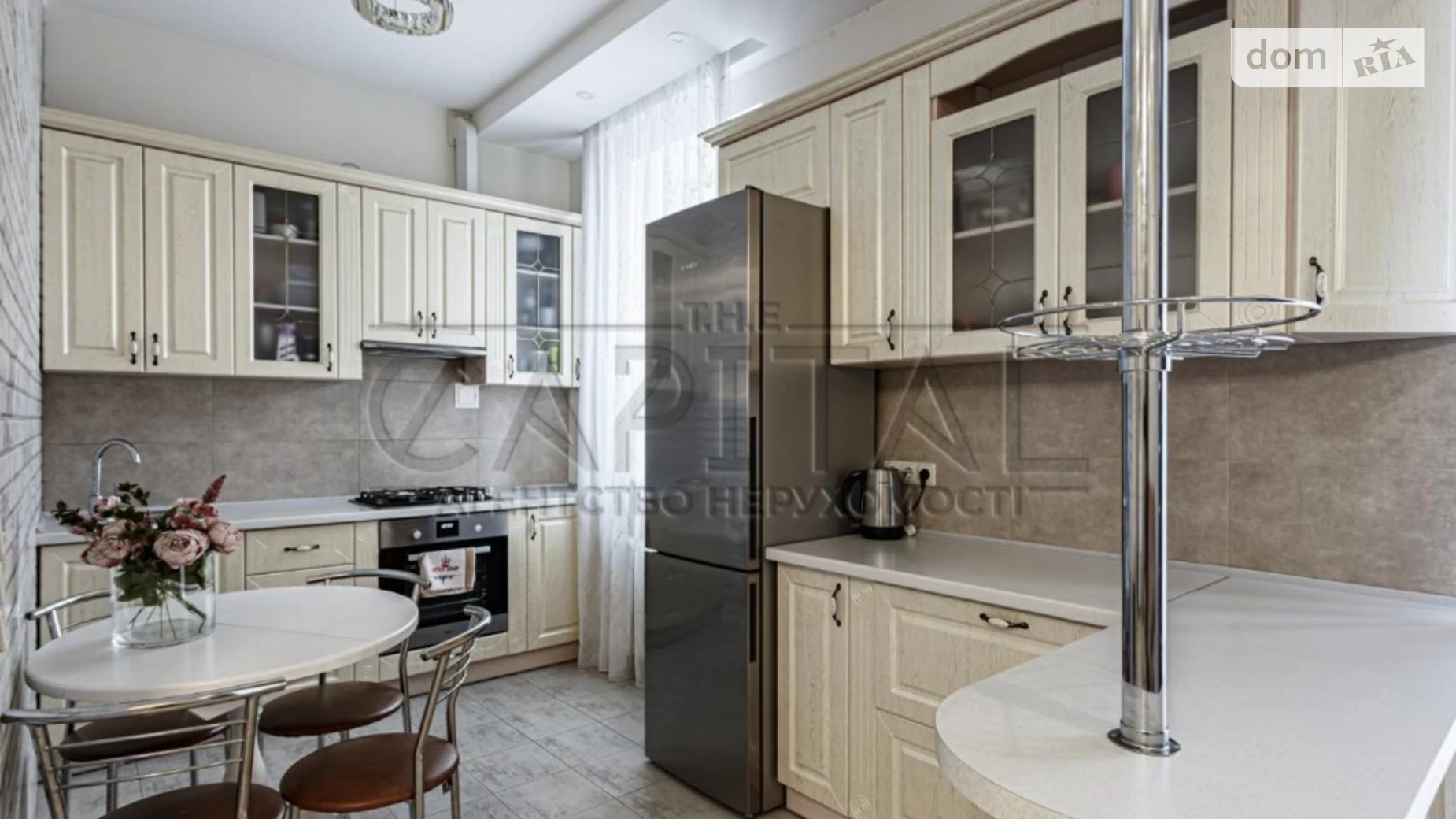 Продается 3-комнатная квартира 62 кв. м в Киеве, ул. Павла Загребельного(Николая Раевского)
