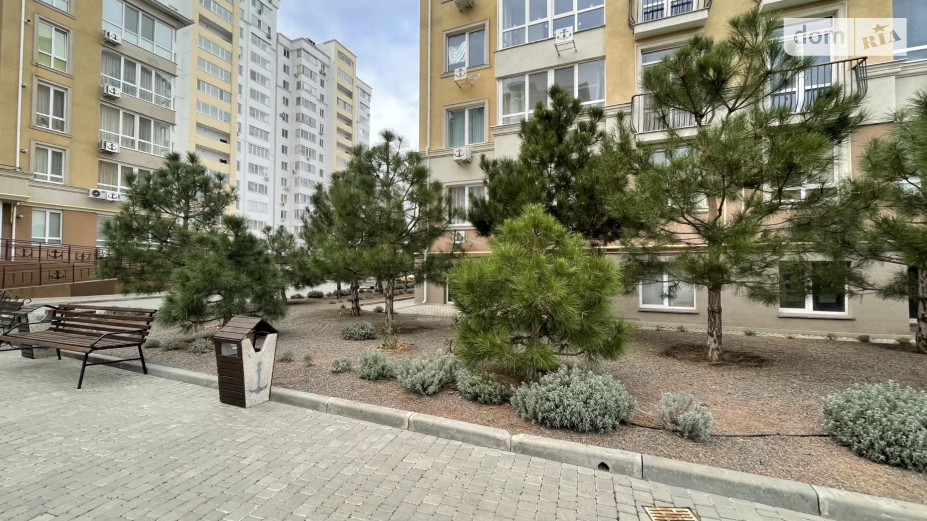 Продається 2-кімнатна квартира 60 кв. м у Одесі, вул. Владислава Бувалкіна(Генерала Бочарова) - фото 2