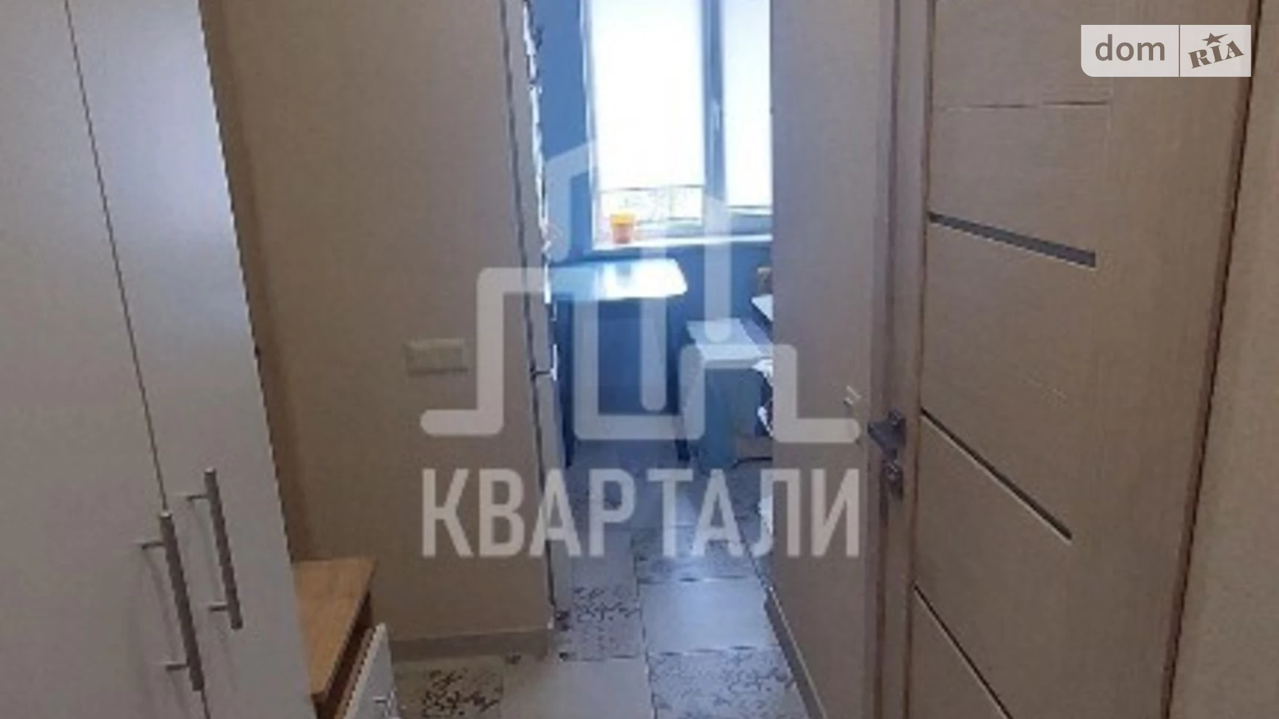 Продается 1-комнатная квартира 30 кв. м в Киеве, ул. Юрия Кондратюка, 4Б - фото 2