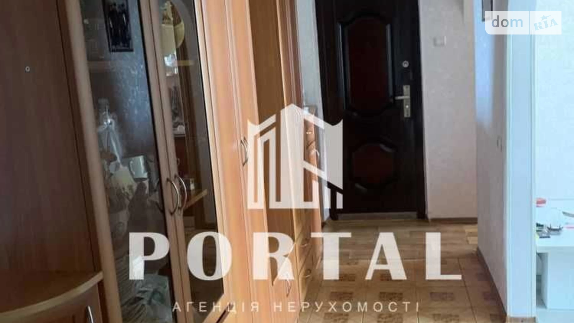 Продається 3-кімнатна квартира 62 кв. м у Полтаві, бул. Боровиковського