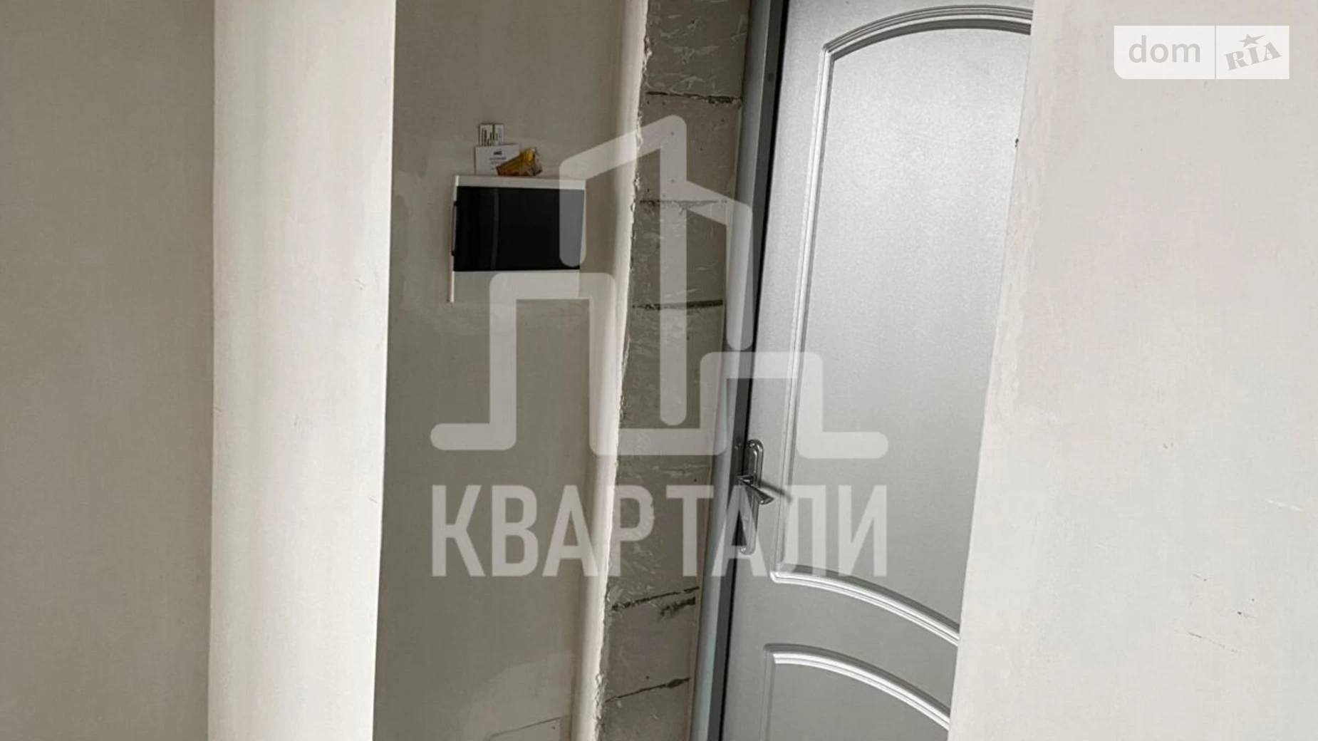 Продається 1-кімнатна квартира 41 кв. м у Києві, вул. Тираспольська, 42