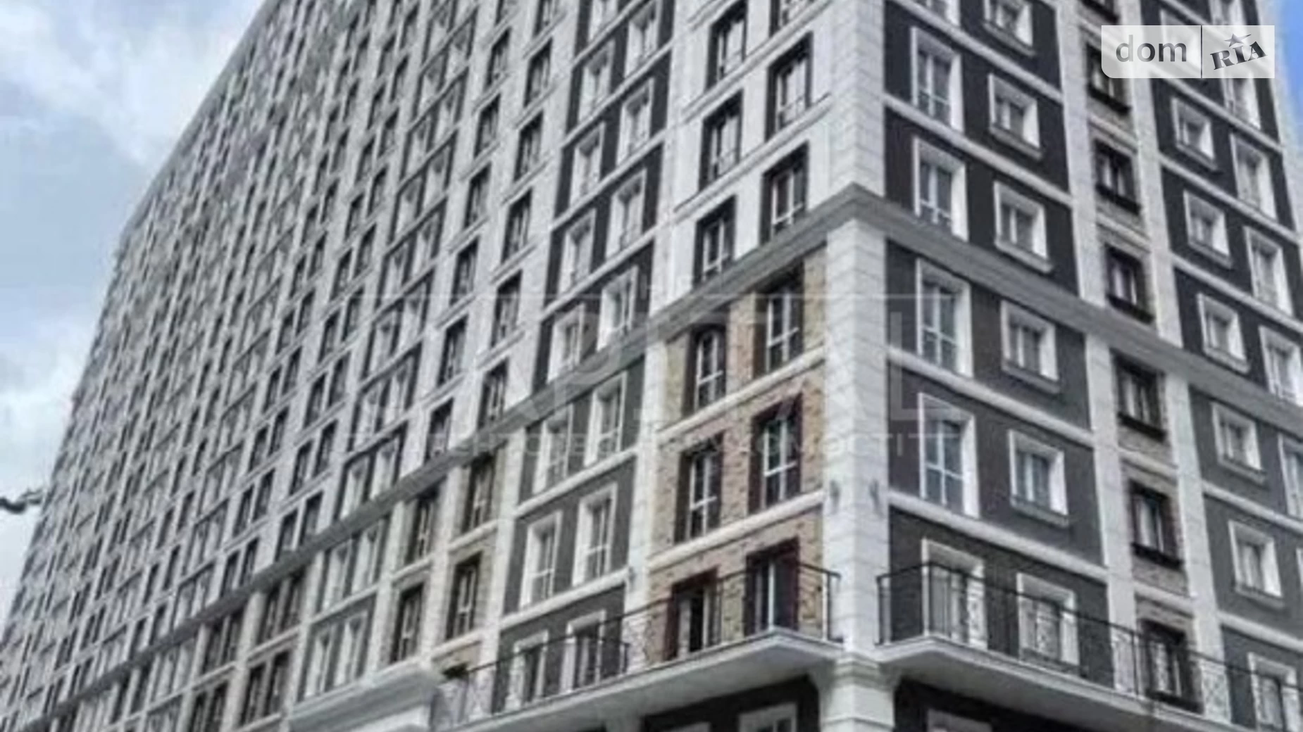 Продается 2-комнатная квартира 61 кв. м в Киеве, ул. Михаила Максимовича