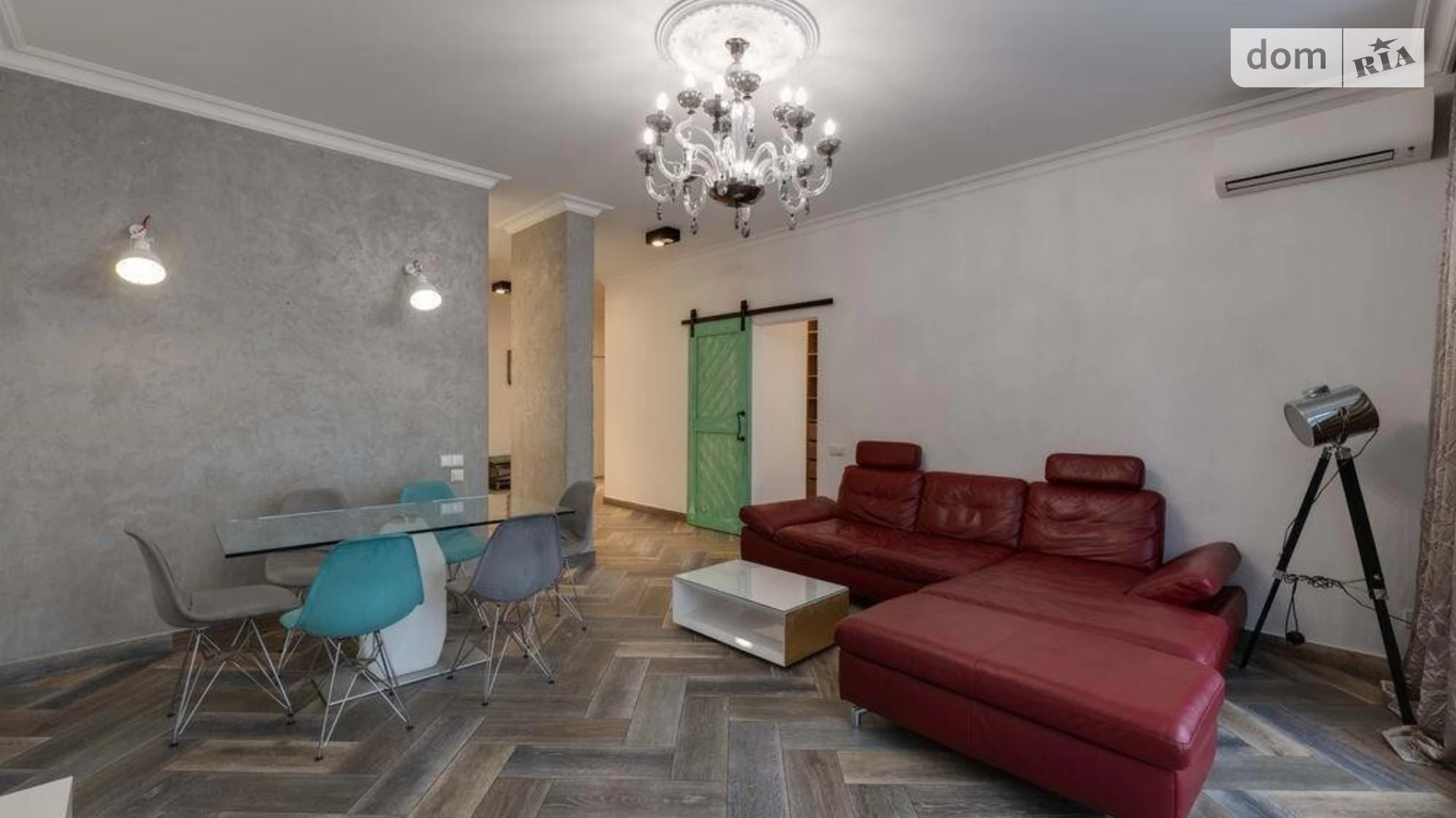 Продается 3-комнатная квартира 121 кв. м в Киеве, ул. Трускавецкая, 8А