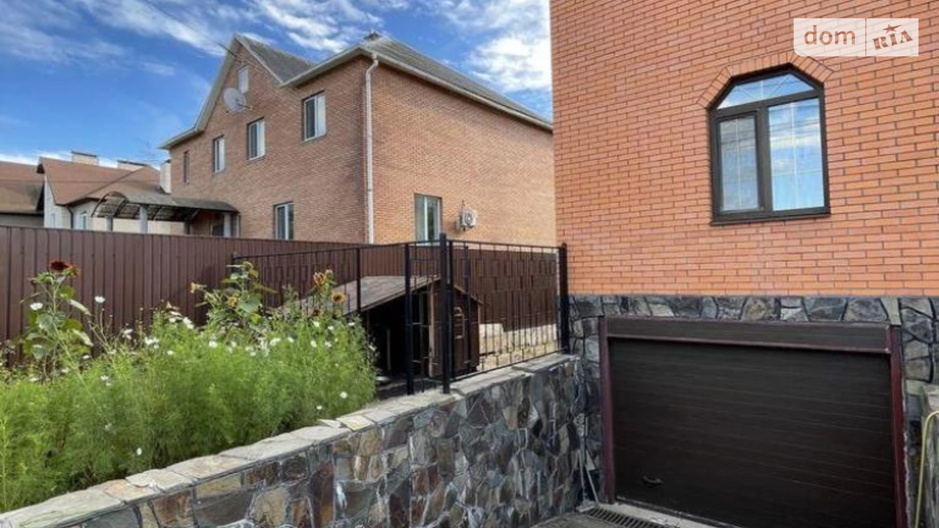Продается дом на 3 этажа 360 кв. м с террасой, цена: 349000 $ - фото 3