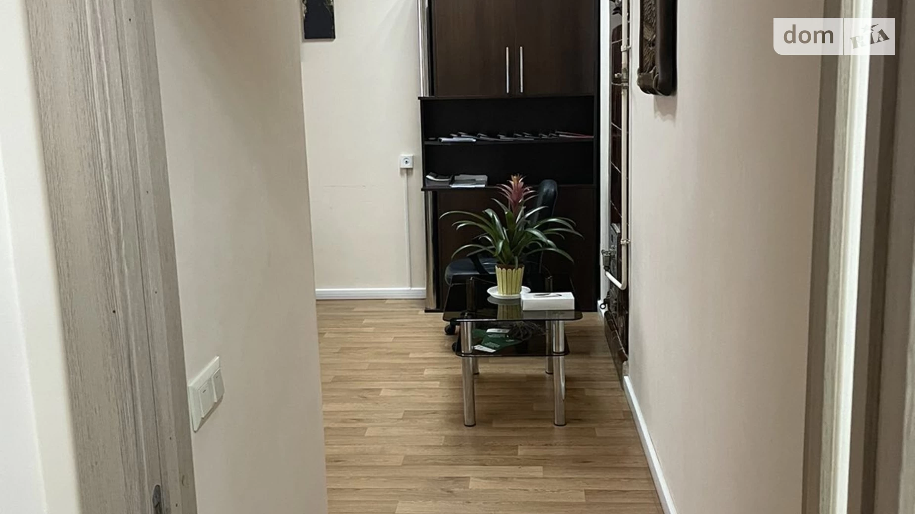 Здається в оренду офіс 90 кв. м в бізнес-центрі, цена: 800 $ - фото 2