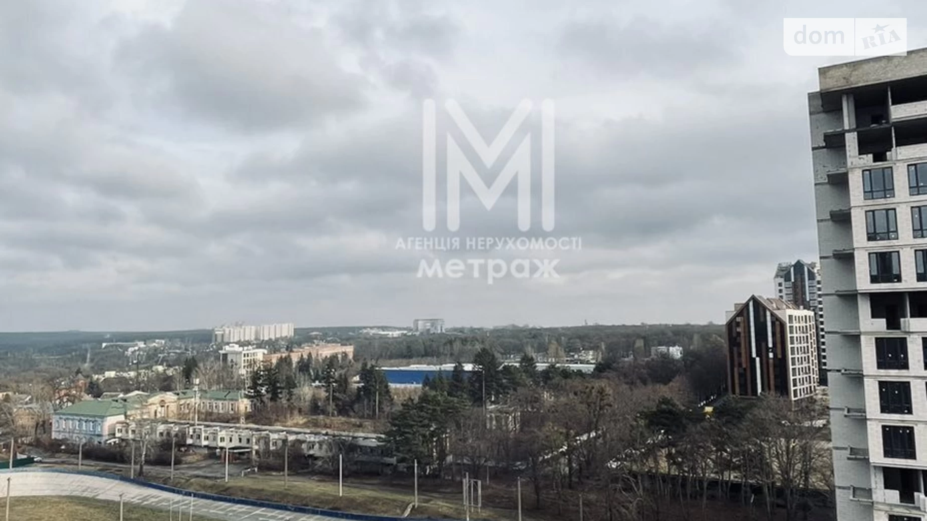 Продается 2-комнатная квартира 75 кв. м в Харькове, ул. Авиационная, 39 - фото 2