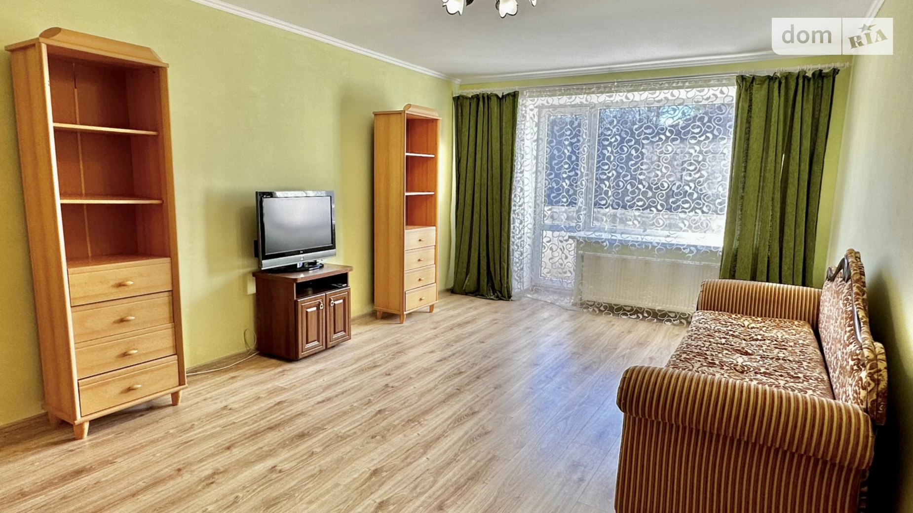 2-комнатная квартира 76 кв. м в Тернополе, ул. Бережанская, 10 - фото 2