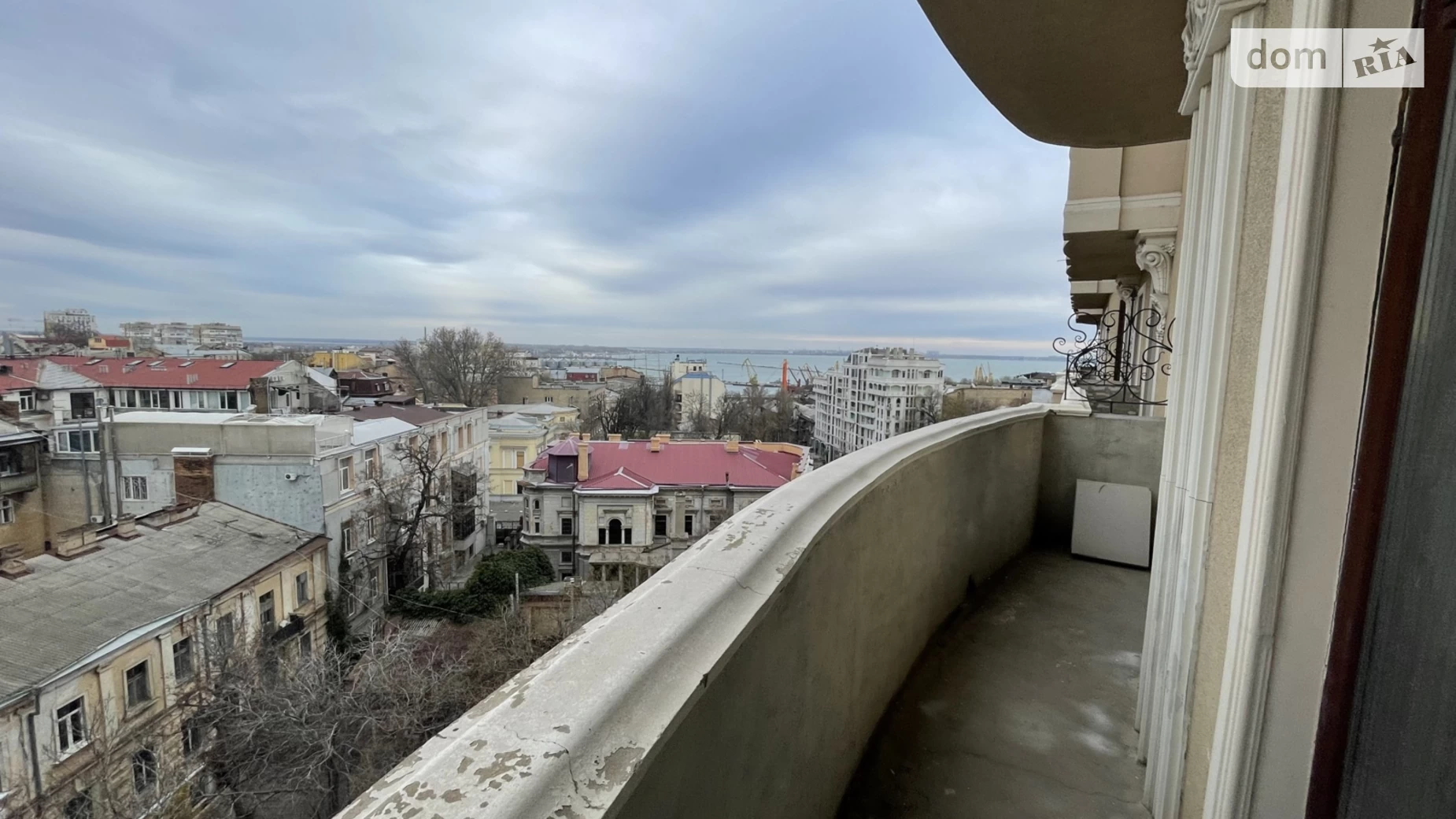 Продається 2-кімнатна квартира 105.1 кв. м у Одесі, узвіз Військовий - фото 2