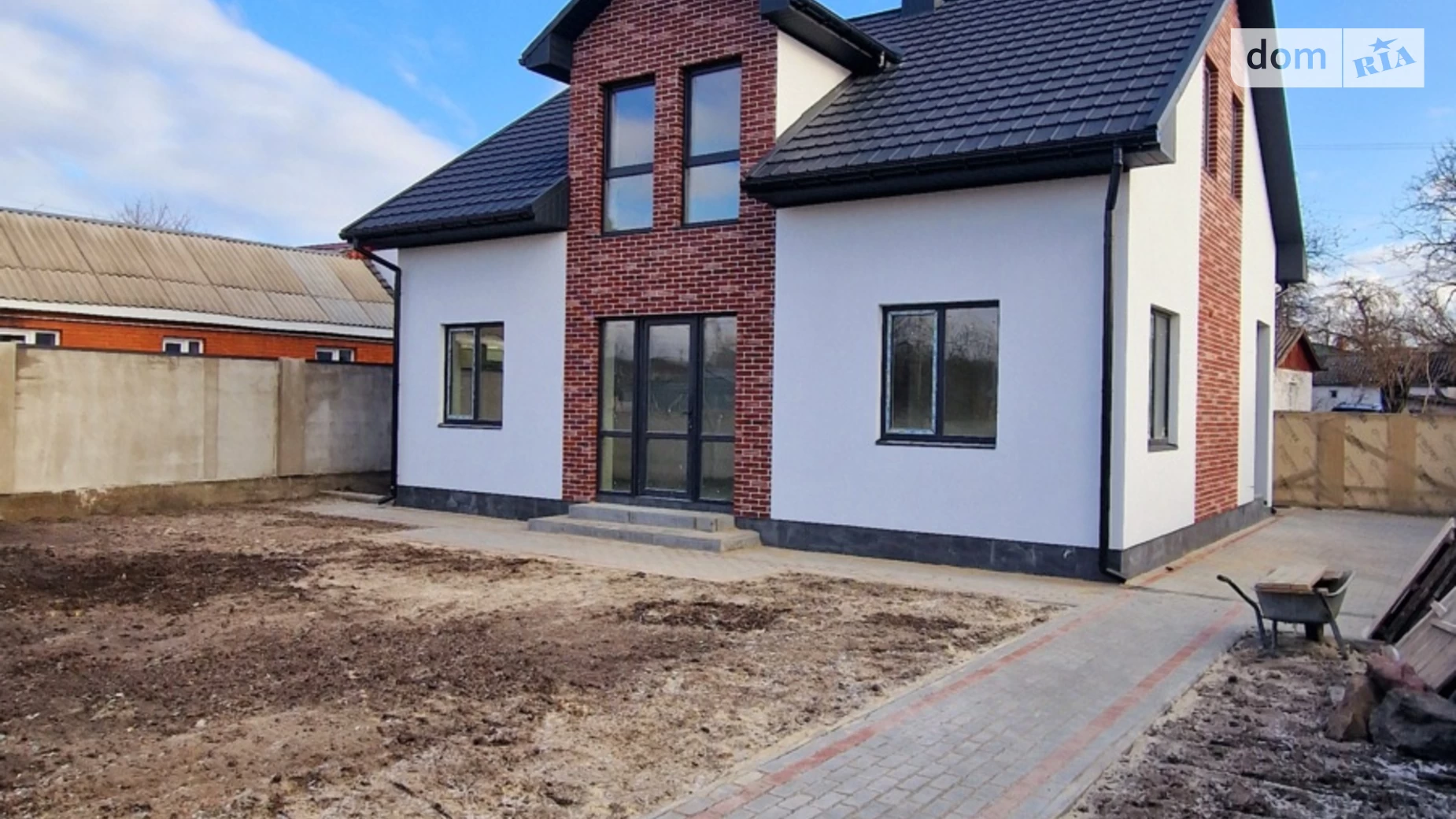 Продается дом на 2 этажа 140 кв. м с мансардой, цена: 165000 $ - фото 2
