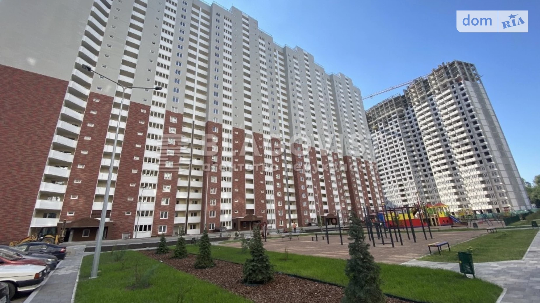 Продается 1-комнатная квартира 72 кв. м в Киеве, пер. Балтийский, 1 - фото 2