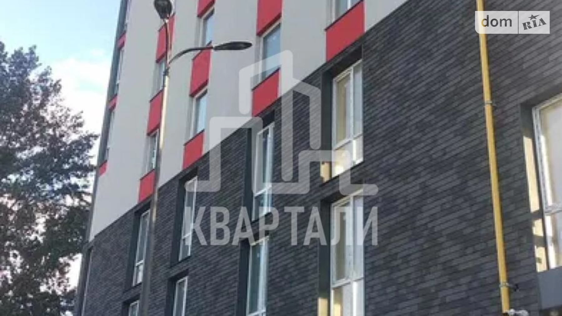 Продается 1-комнатная квартира 40 кв. м в Киеве, ул. Генерала Наумова, 1 - фото 2