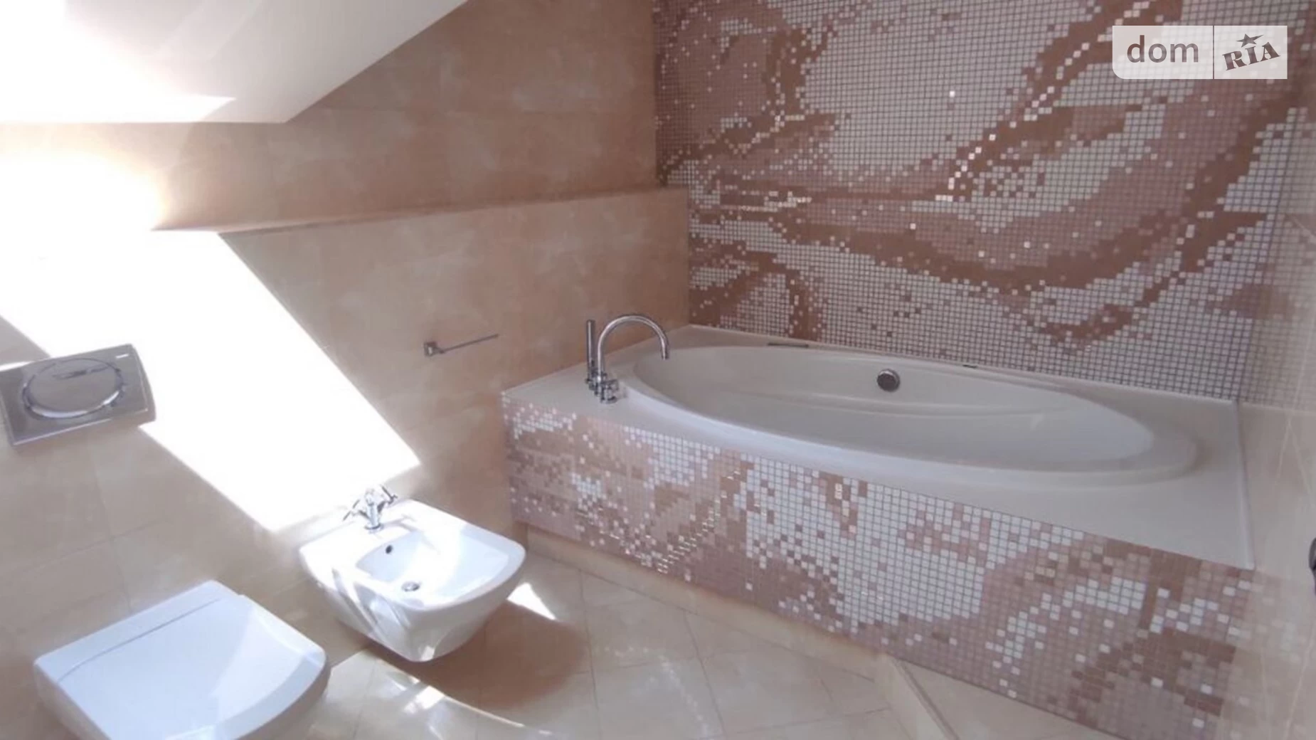 Продається будинок 2 поверховий 320 кв. м с басейном, цена: 370000 $ - фото 3