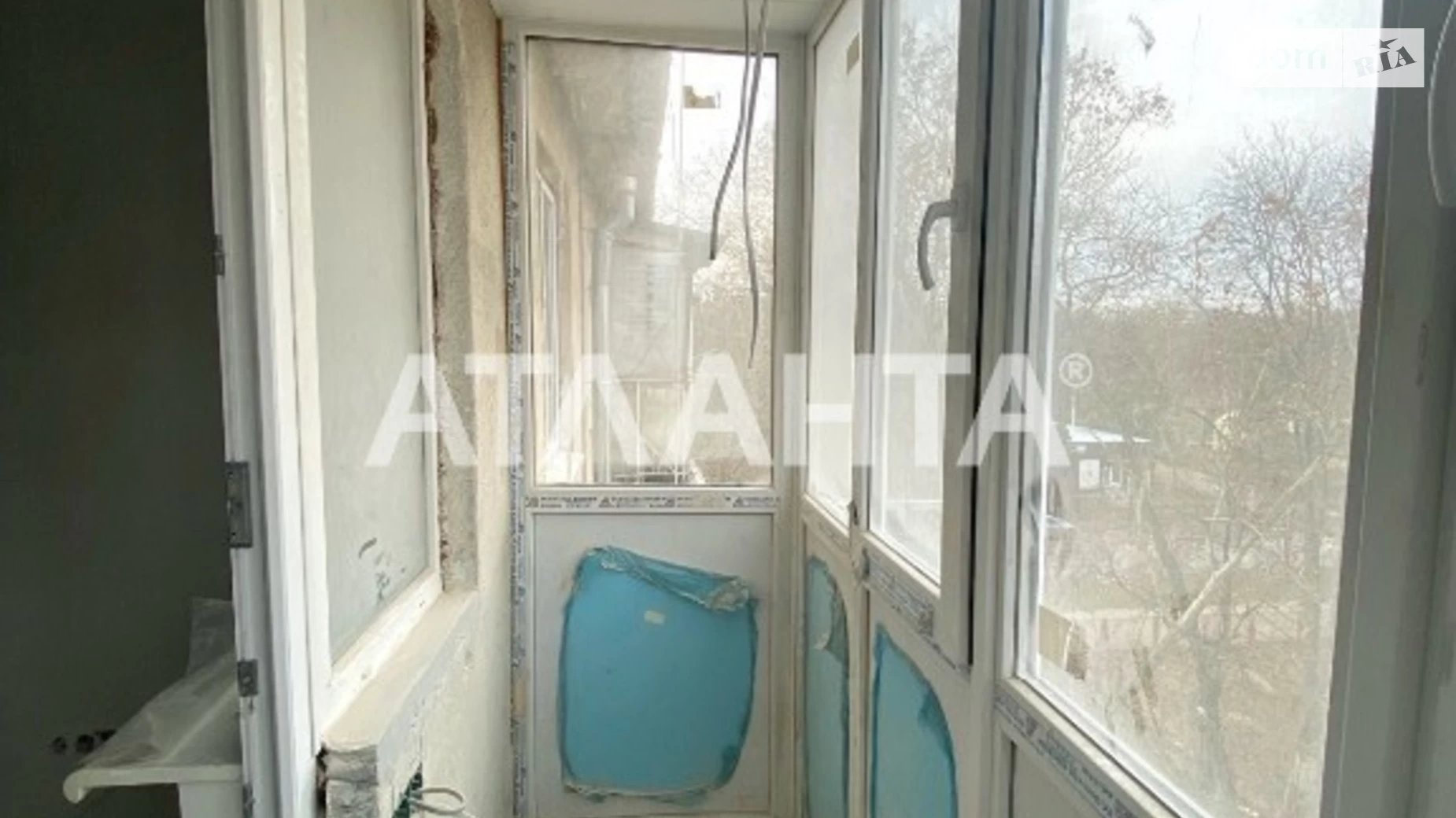 Продается 1-комнатная квартира 32.6 кв. м в Одессе, ул. Героев Крут