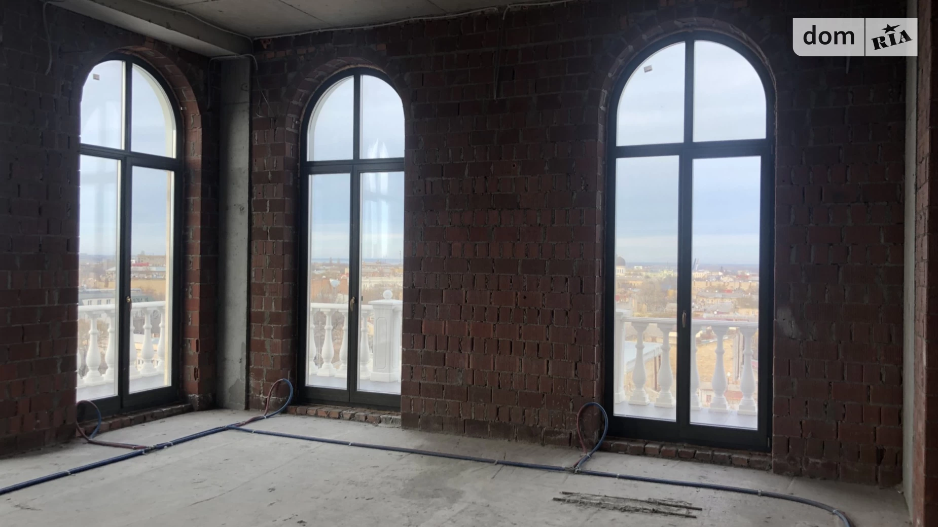 Продается 1-комнатная квартира 161.7 кв. м в Одессе, пер. Успенский, 11 - фото 2